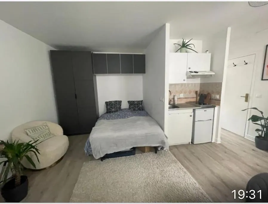 Apartamento Joli Studio Batignolles Paris